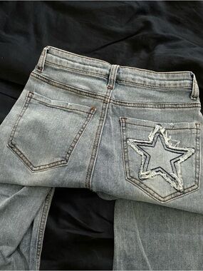 Light Wash Star Patch Women's Jeans